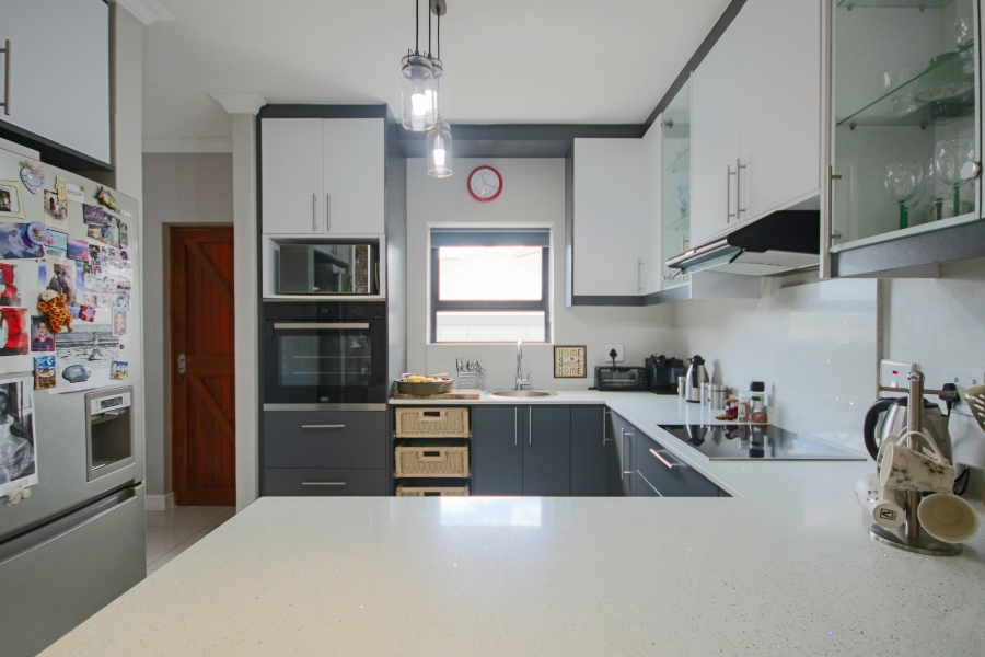 4 Bedroom Property for Sale in Fairview Golf Estate Western Cape